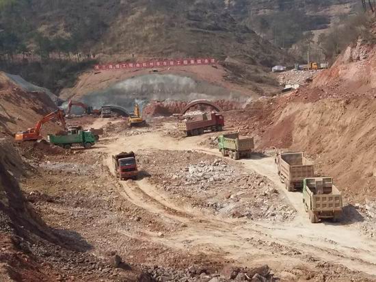 1492591421951604.jpg 新昌PPP施工.jpg