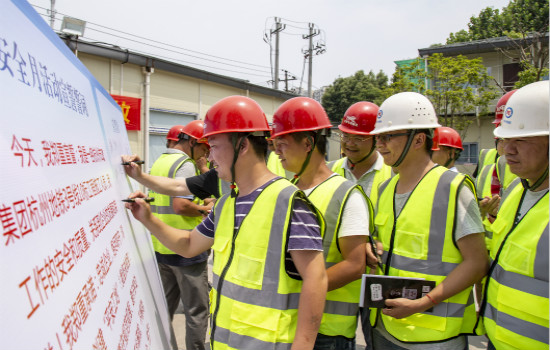 1560131685155301.jpg C03P1861_meitu_3.jpg